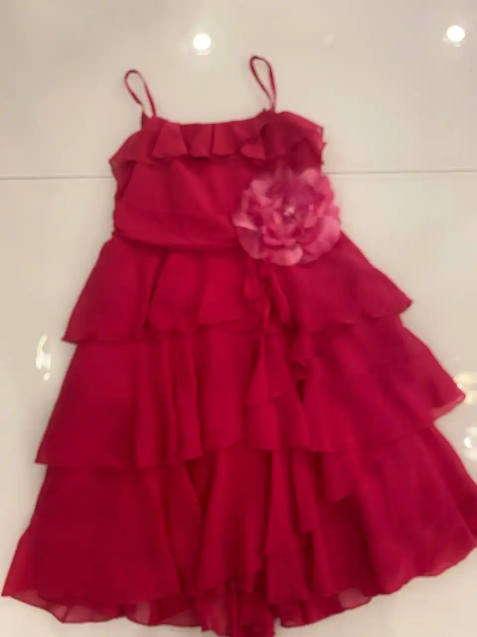 Три нарядных платья для девочек 9 лет (рост 130-140 см)