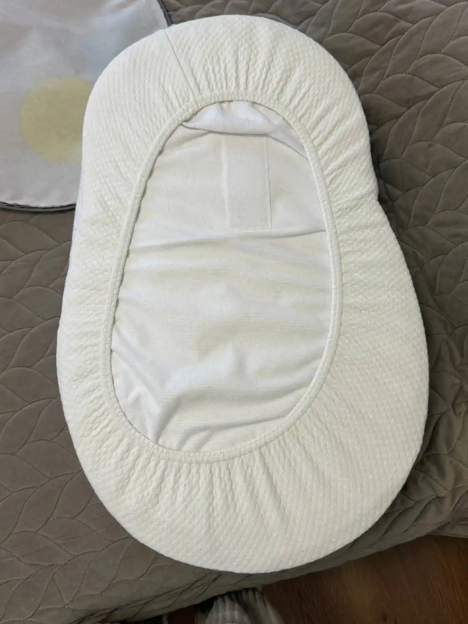 Кокон для новорожденных с комплектом