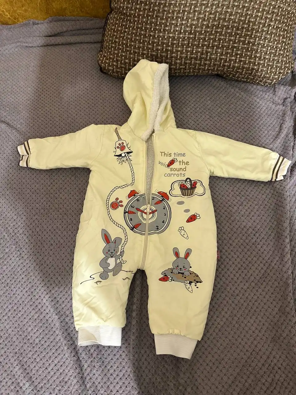 Продажа детской одежды и коврика