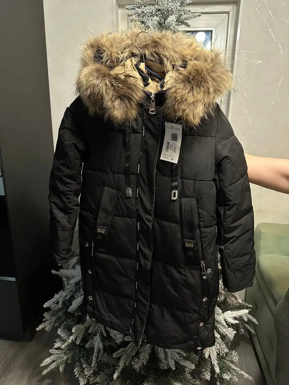 Новая куртка на девочку