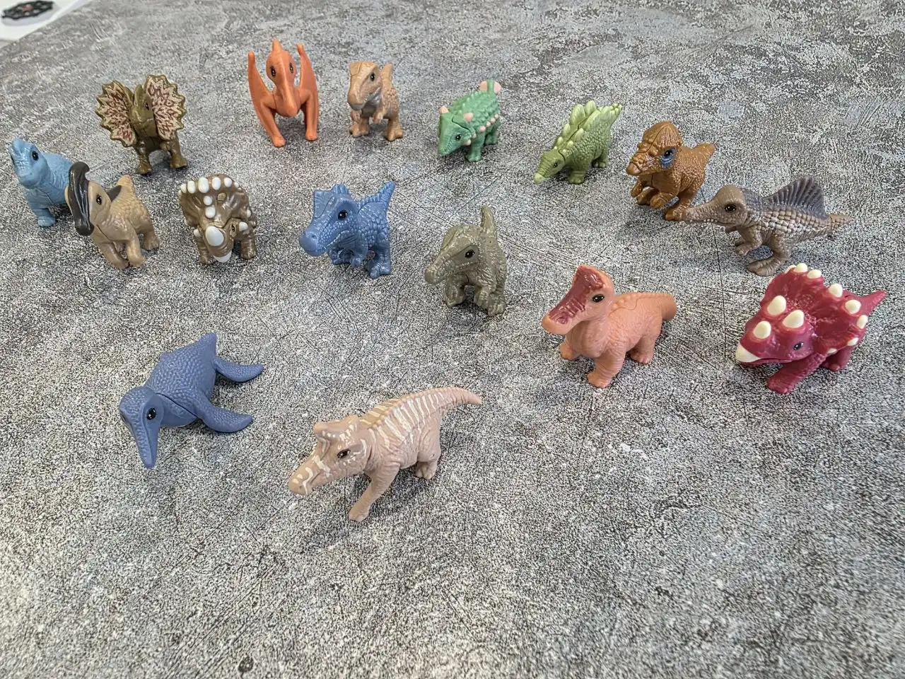 Полная коллекция киндер дино 2025