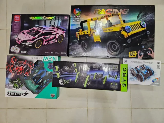 Машинки на пульте управления и конструктор - Товары для детей в Люберцы