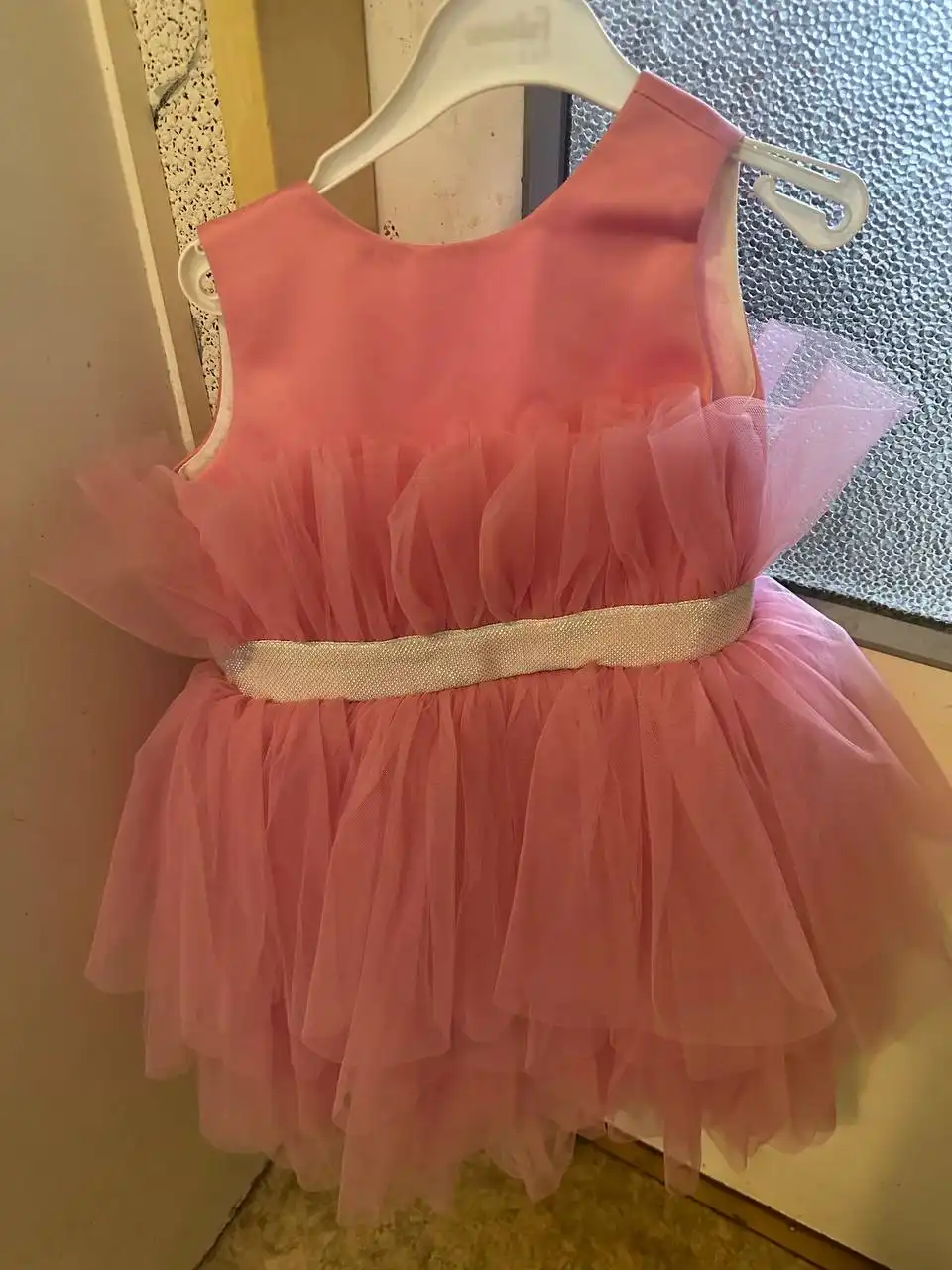 Красивое нарядное платье размер 122