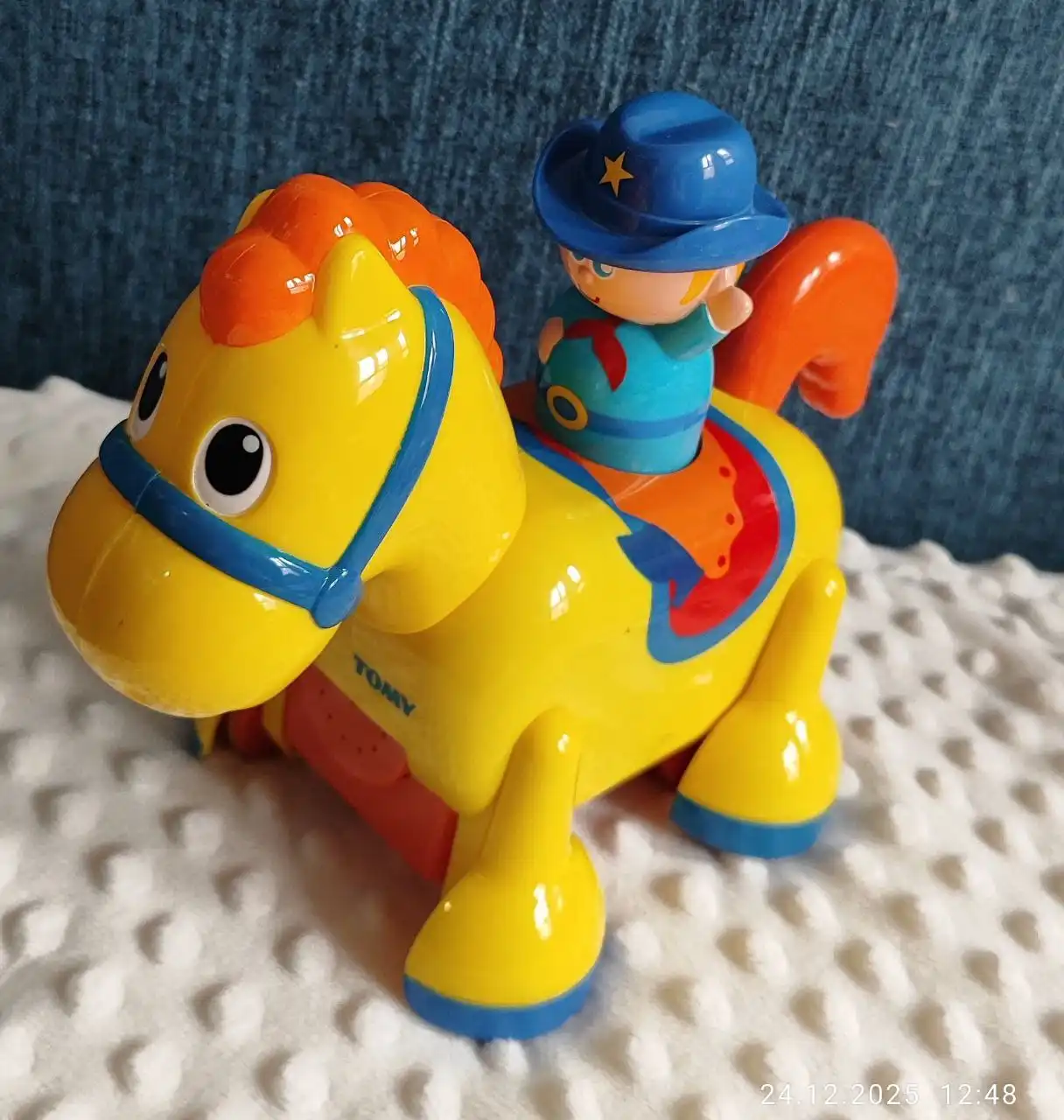 Продажа детских музыкальных игрушек и книг