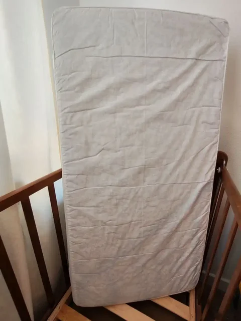 Матрас и детская кроватка 120*60 - Товары для детей в Люберцы