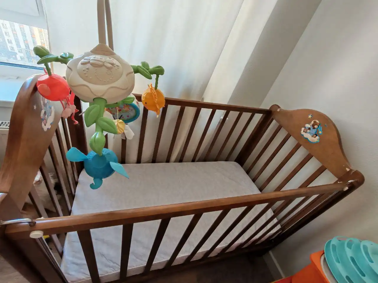 Матрас и детская кроватка 120*60