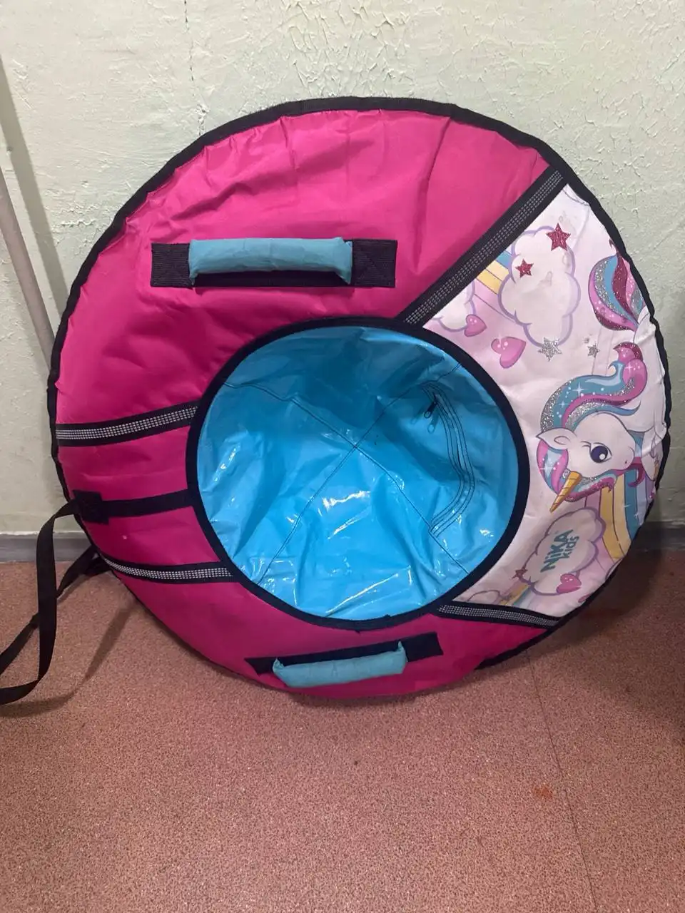 Продажа ватрушки с поврежденной шиной - Спортивный инвентарь (Хобби и отдых) в Некрасовка