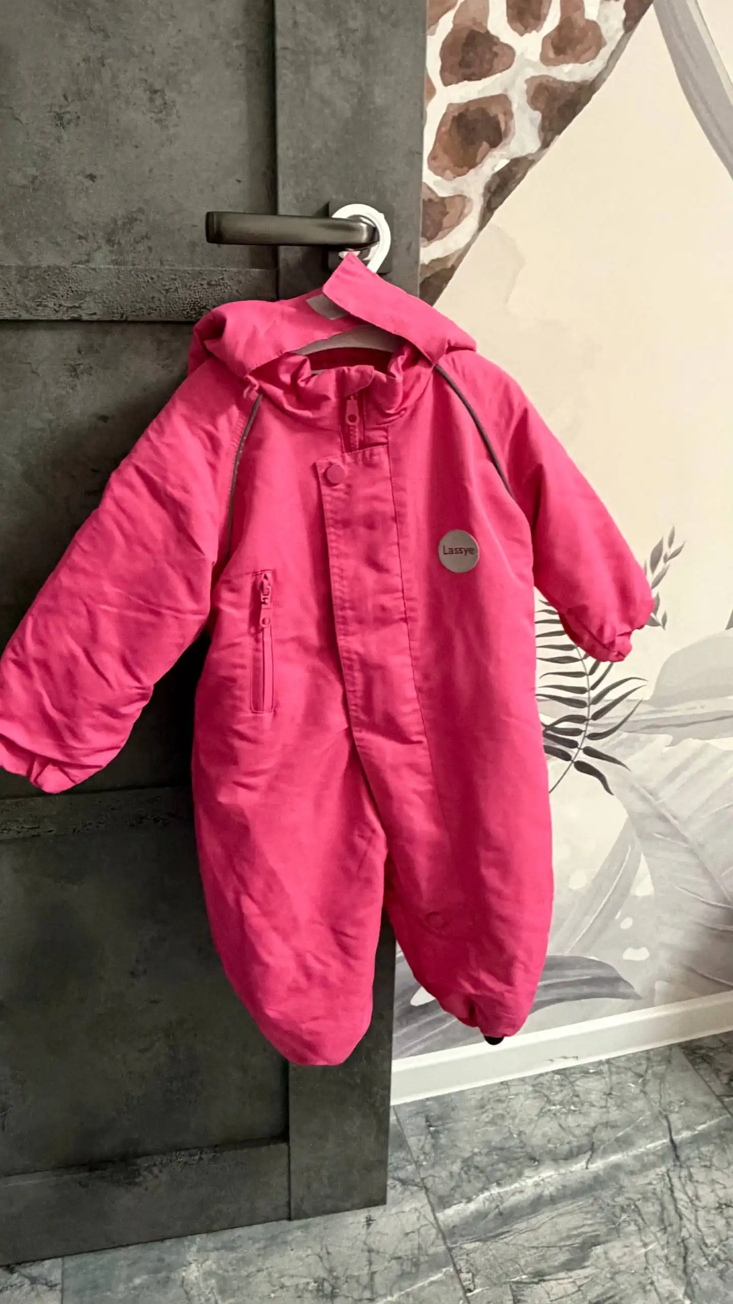 Демисезонный комбинезон lassye размер 80 - Одежда (Товары для детей) в Некрасовка