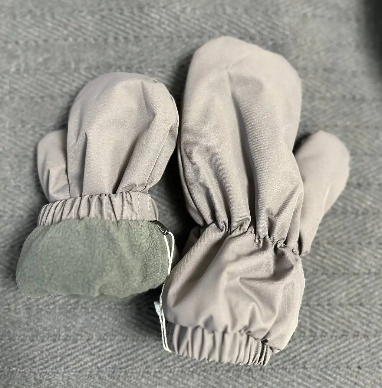 Продам зимний комбинезон для ребенка - Одежда (Товары для детей) в Люберцы