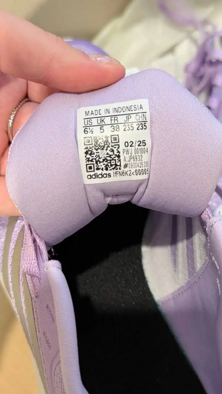 Новые кроссовки из Спортмастера - Кроссовки (Одежда) в Люберцы