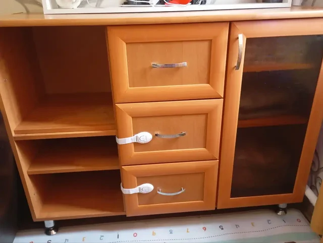 Комод для детских вещей и средств личной гигиены - Кухни в Некрасовка