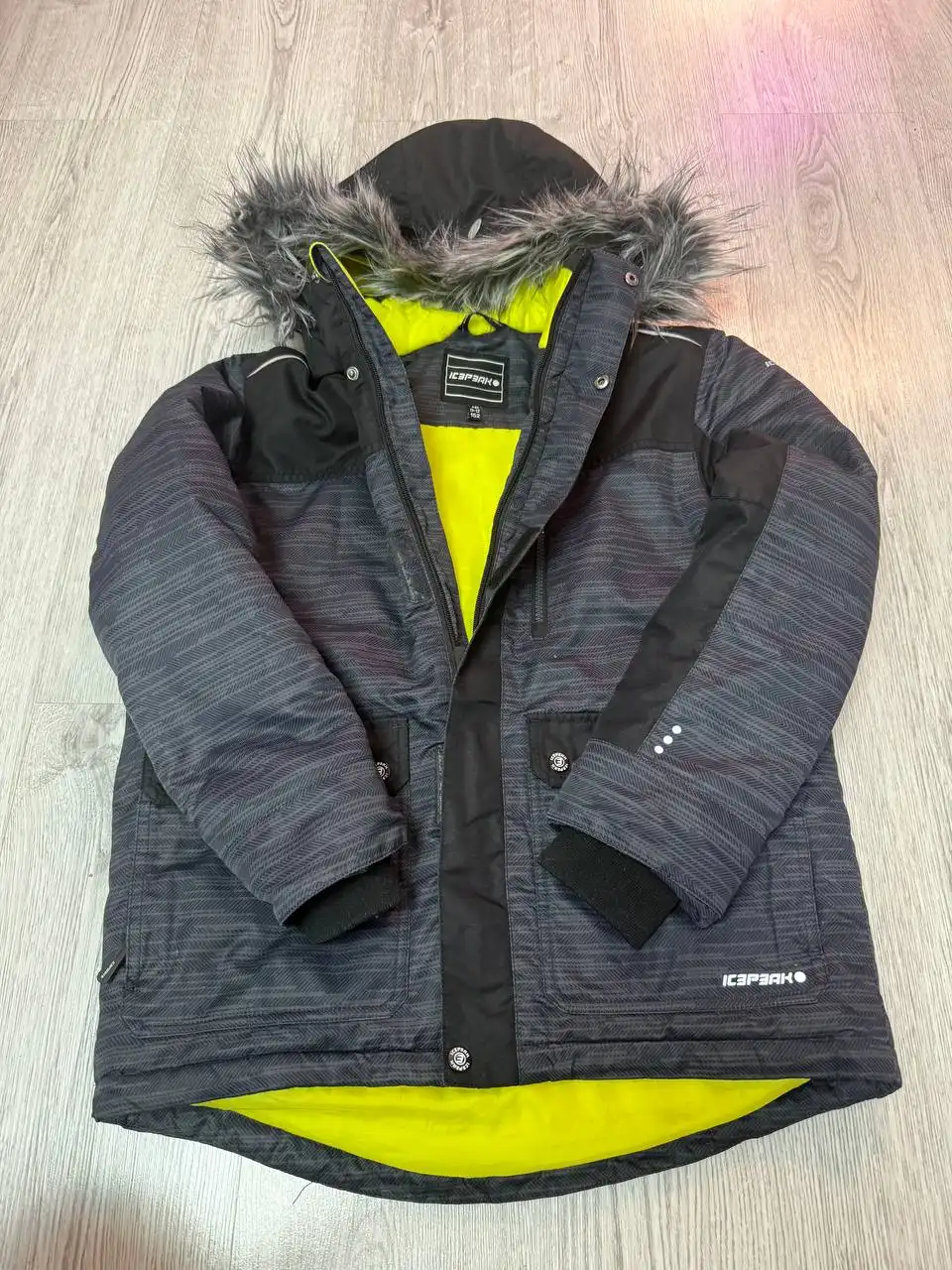 Детская одежда: куртки, бомбер, джинсовка - Детская (Одежда) в Некрасовка, Люберцы