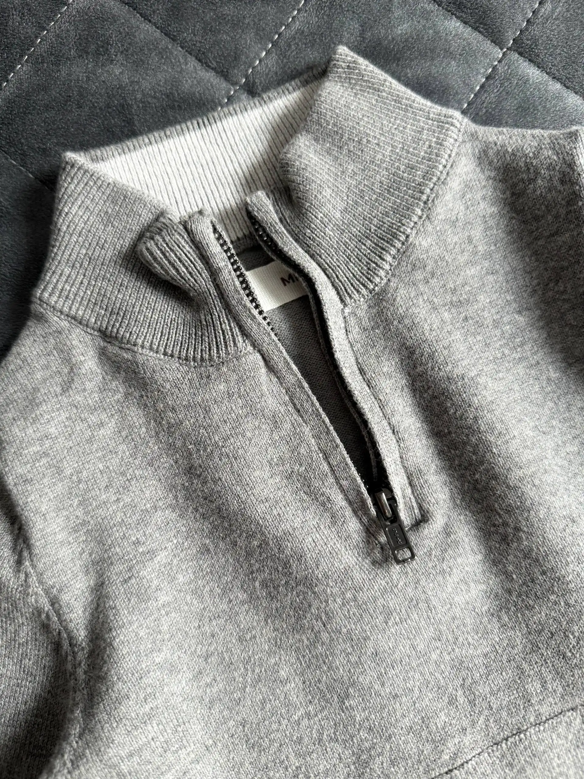 Джемпер Mango, состояние новой вещи - Верхняя одежда (Одежда) в Некрасовка