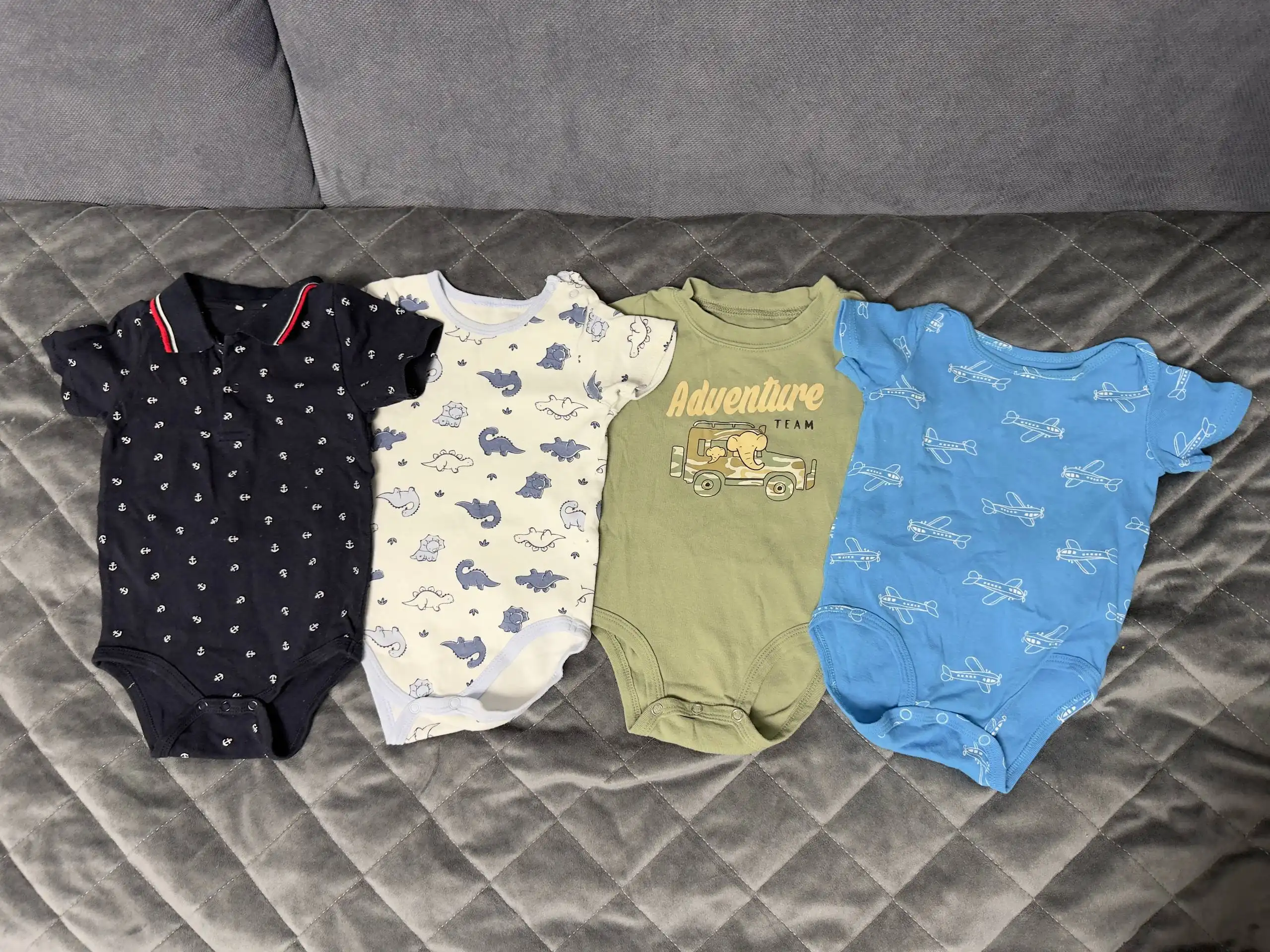 Боди на мальчика 6-9 месяцев - Одежда (Товары для детей) в Некрасовка, Люберцы