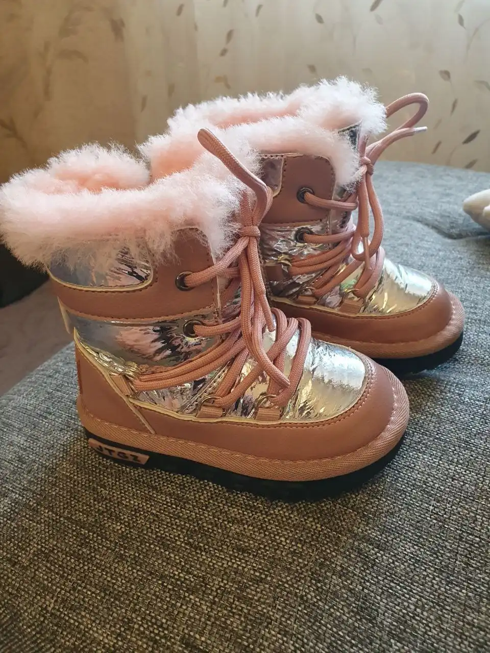 Новые зимние ботинки детские размер 24 - Обувь детская (Одежда) в Люберцы