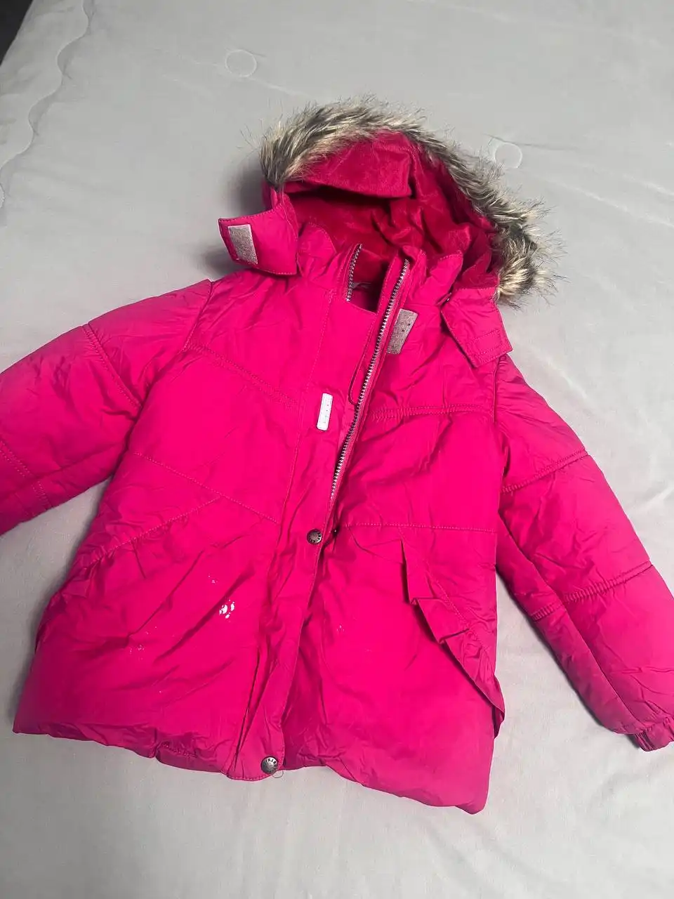 Зимний пуховик и полукомбинезон на девочку 4 года - Детская одежда (Одежда) в Некрасовка