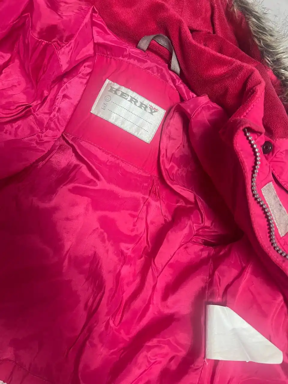 Зимний пуховик и полукомбинезон на девочку 4 года - Детская одежда (Одежда) в Некрасовка