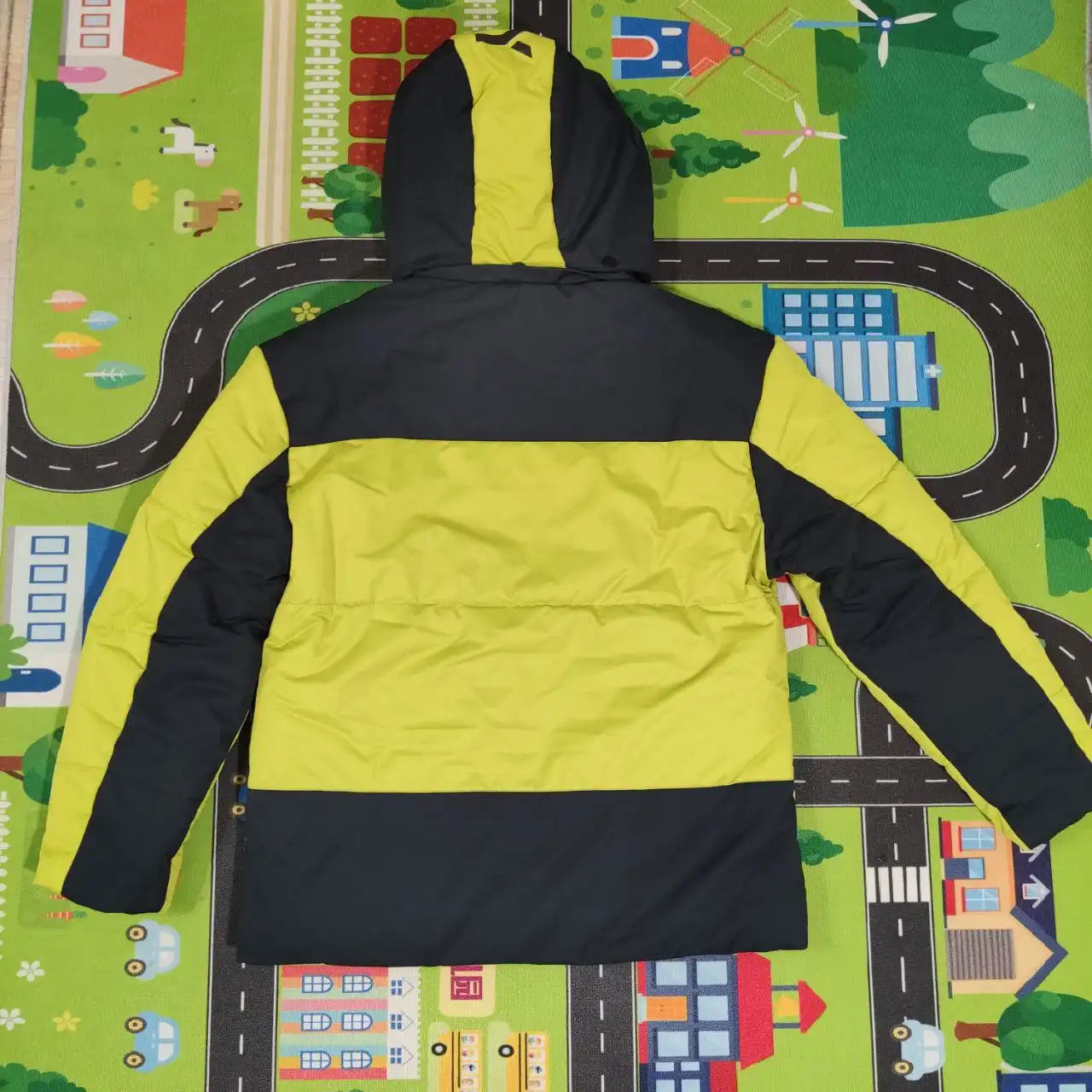 Зимняя куртка для мальчика, размер 164 - Детская одежда (Барахолка) в Люберцы