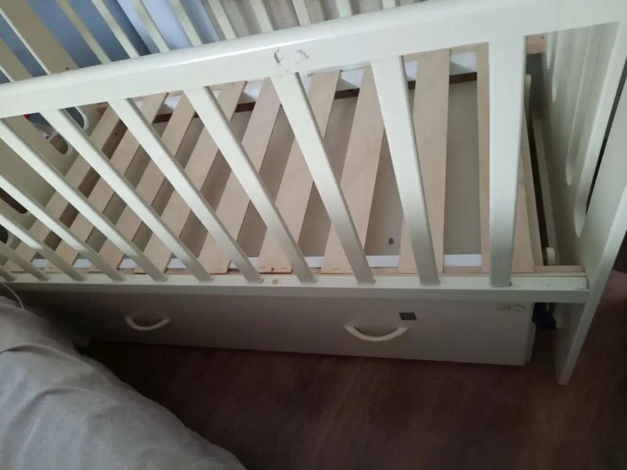 Продам детскую кровать с матрасом - Мебель детская (Товары для детей) в Люберцы