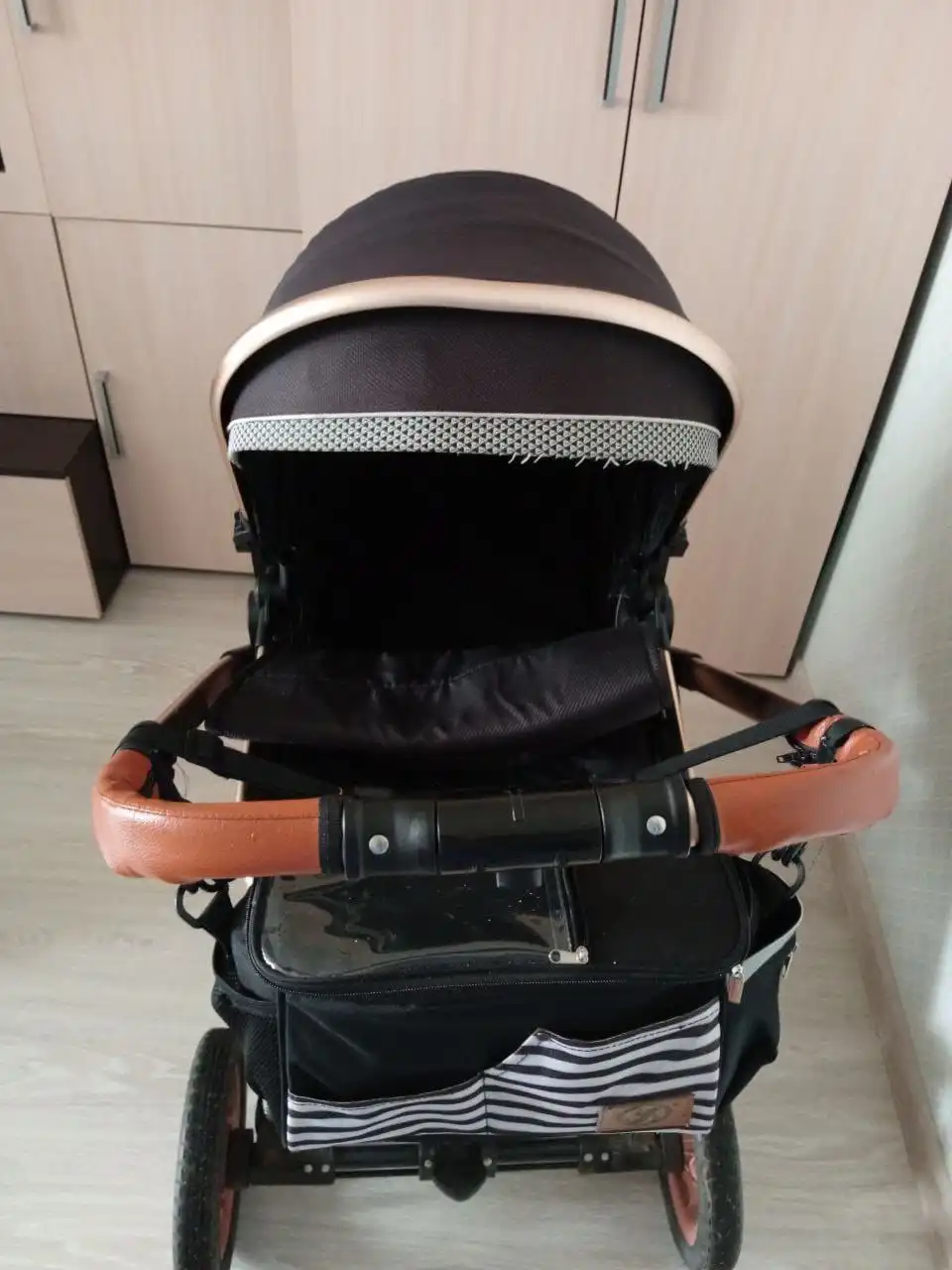 Коляска 3в1 Luxmom с автокреслом и аксессуарами - Коляски (Товары для детей) в Люберцы