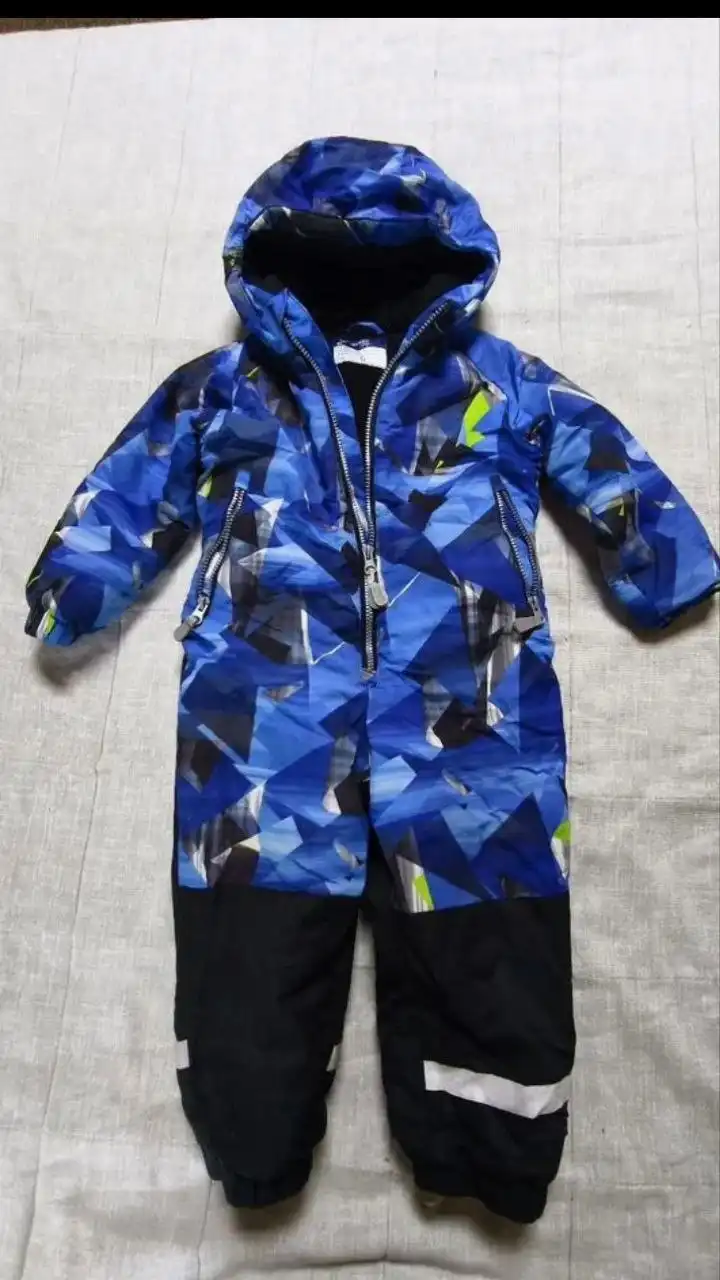 Комбинезон и сапожки для мальчика со светоотражающими элементами - Одежда для детей (Товары для детей) в Люберцы