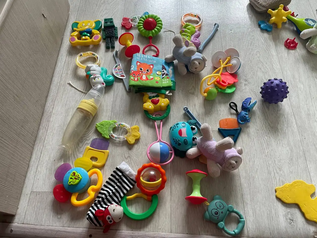 Пакет детских игрушек: погремушки, пирамидки, музыкальные игрушки - Товары для детей в Некрасовка