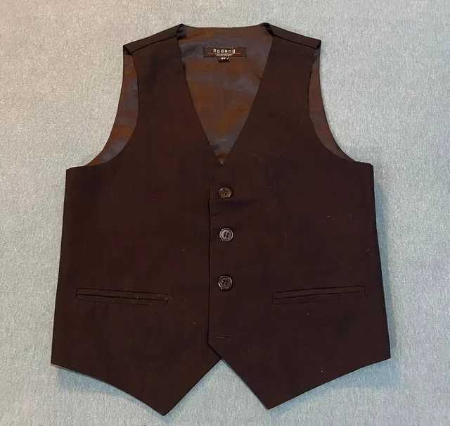 Детская школьная жилетка Rodeng рост 128 - Вечерняя одежда в Люберцы