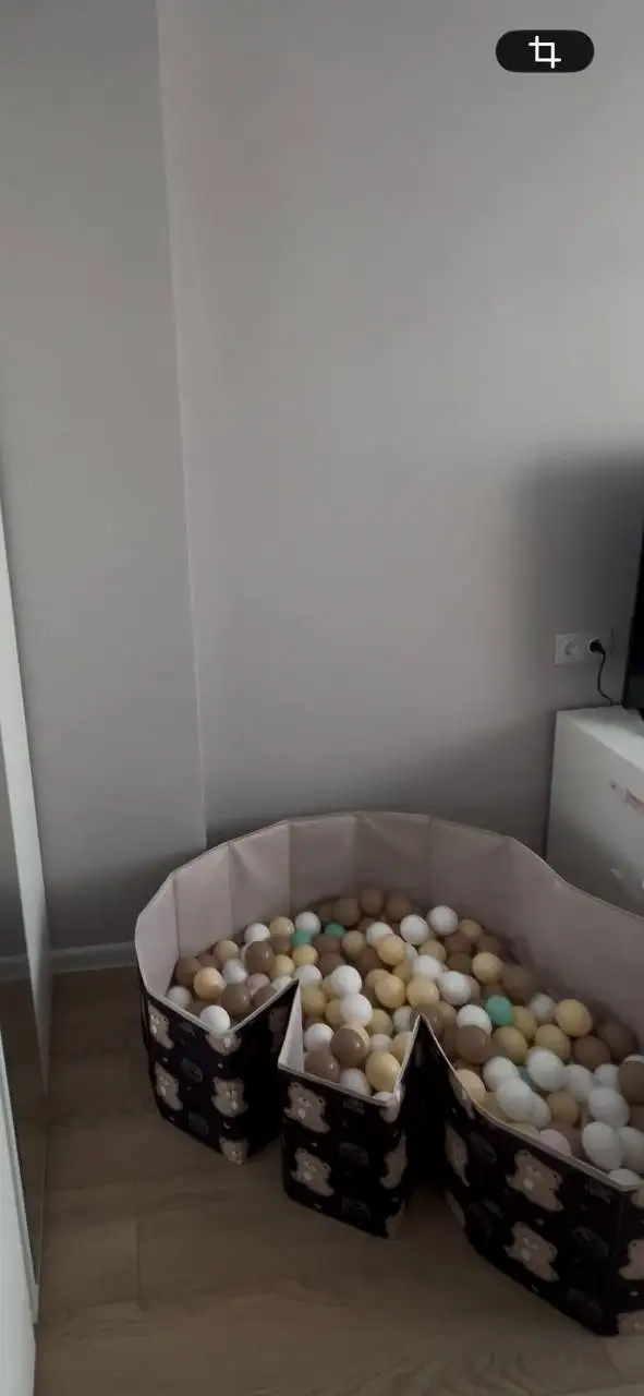 Продам сухой бассейн с шариками - Игрушки и развлечения (Товары для детей) в Люберцы