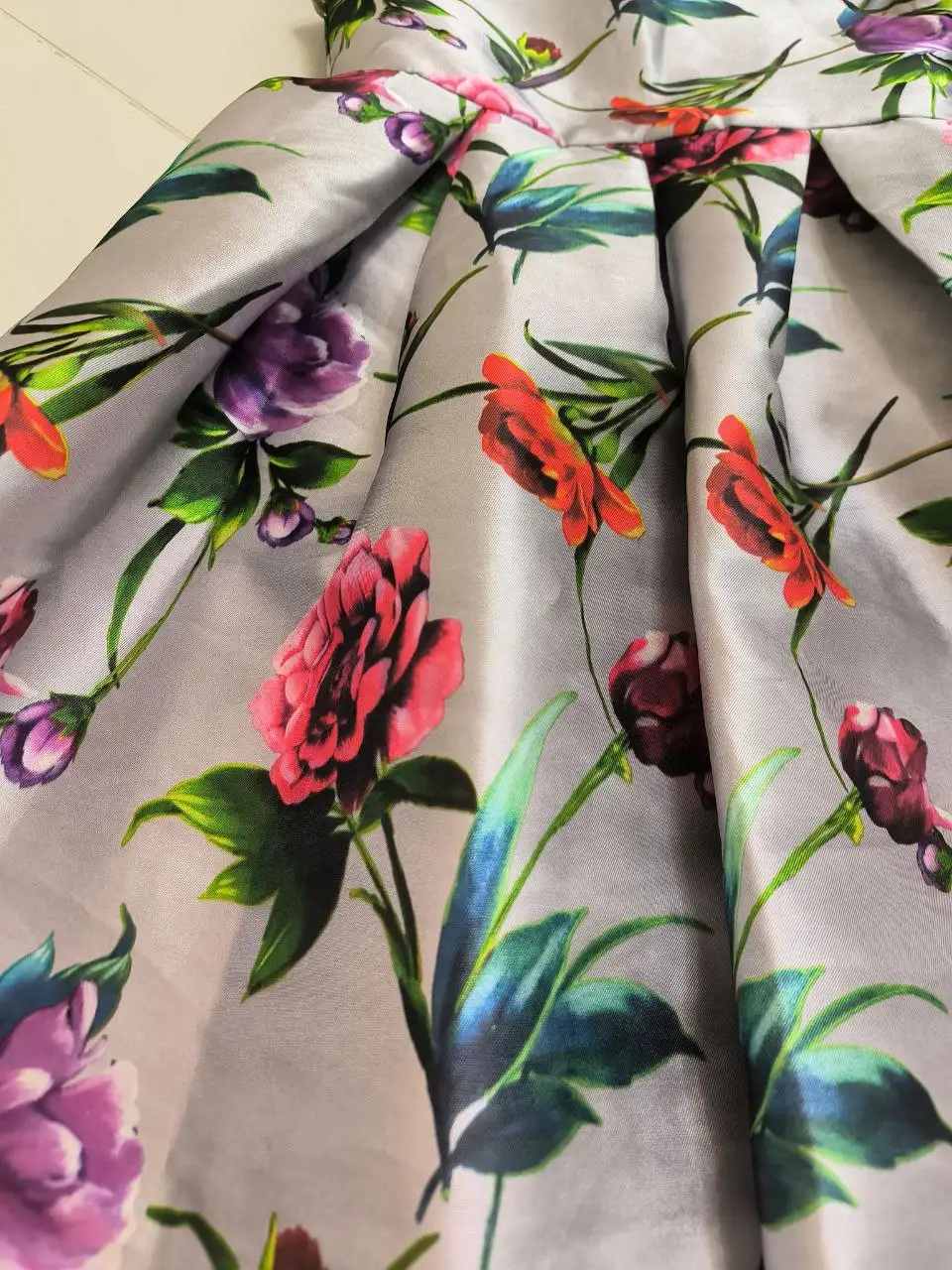 Нарядное платье для девочки на рост 140-146 - Одежда (Товары для детей) в Люберцы