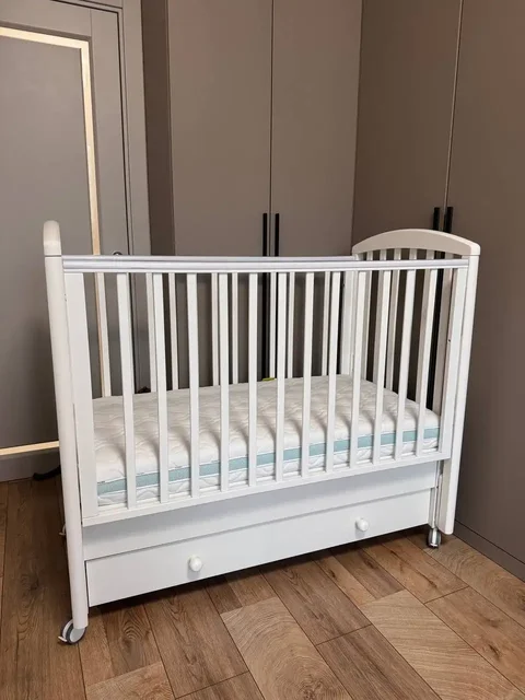 Детская кровать Гандылян модель Дени с матрасом Plitex и бортиками - Детские товары в Некрасовка