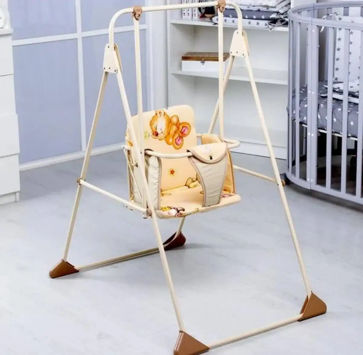 Куплю детские качели и авто кресло - Товары для детей в Люберцы