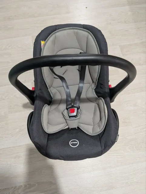 Автокресло Tutis Carlo с дополнительными аксессуарами - частное объявление в Некрасовка