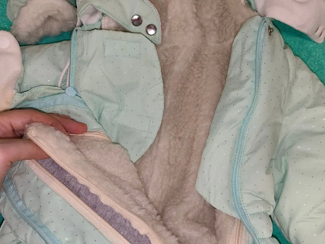 Детская одежда в Некрасовке - Одежда (Товары для детей) в Некрасовка