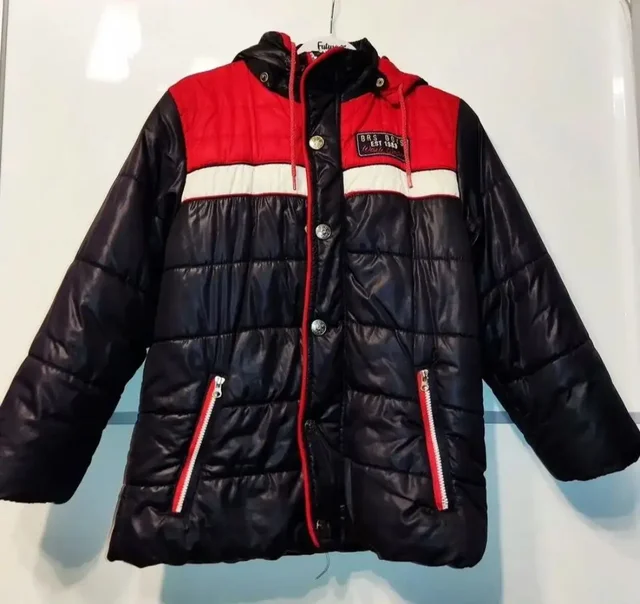 Детская куртка на 7 лет - Брюки в Москва