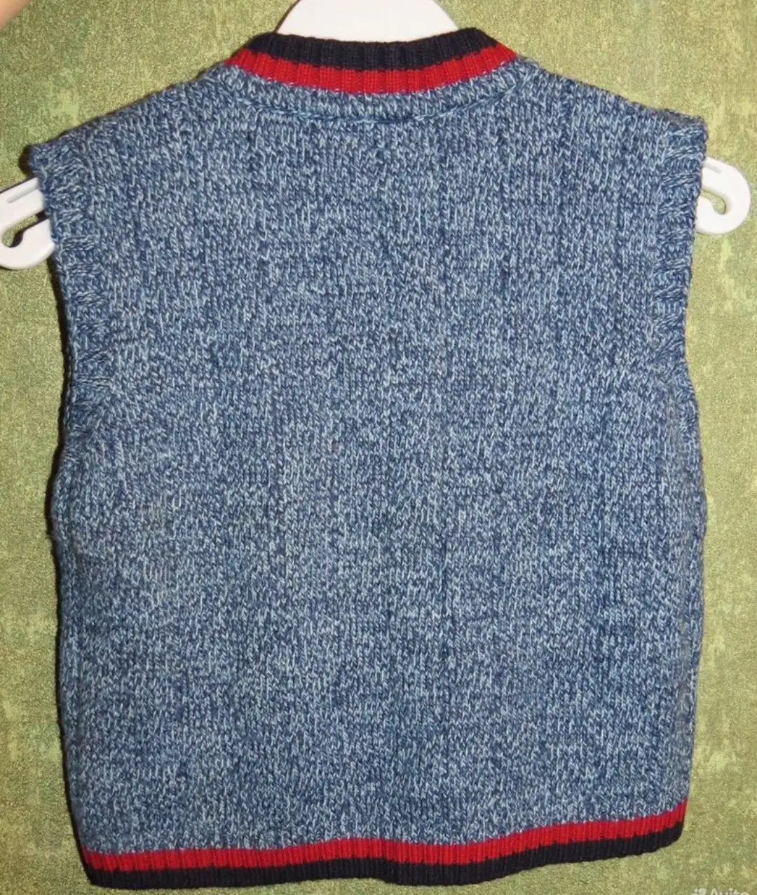 Вязаный жилет детский размер 98 - Детская одежда (Одежда) в Люберцы