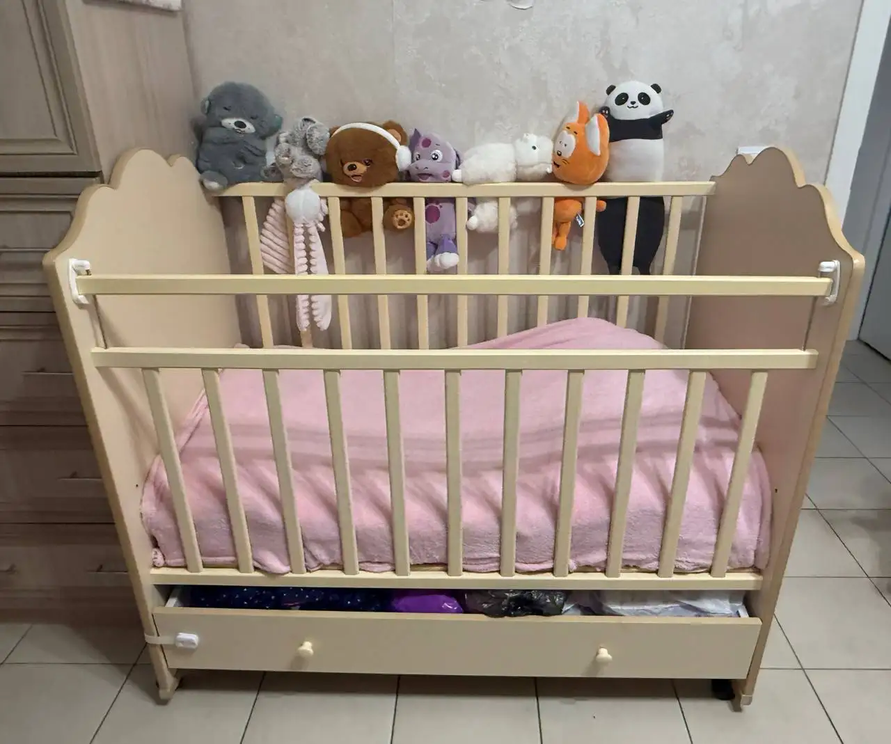 Продам детскую кроватку с матрасом - Детская мебель (Товары для детей) в Люберцы