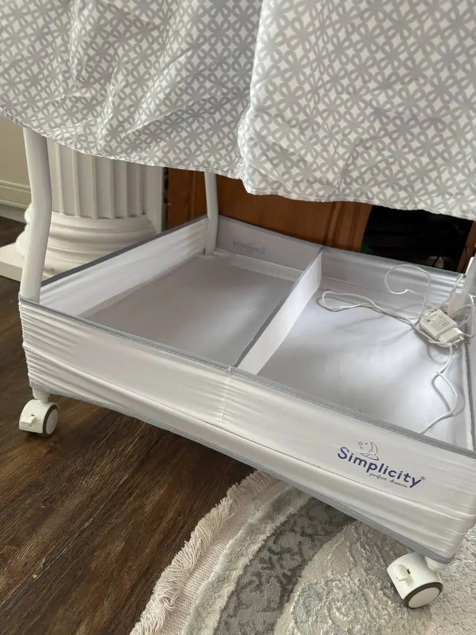 Утепленный комбинезон 68р и люлька с автокачанием - Товары для детей в Некрасовка