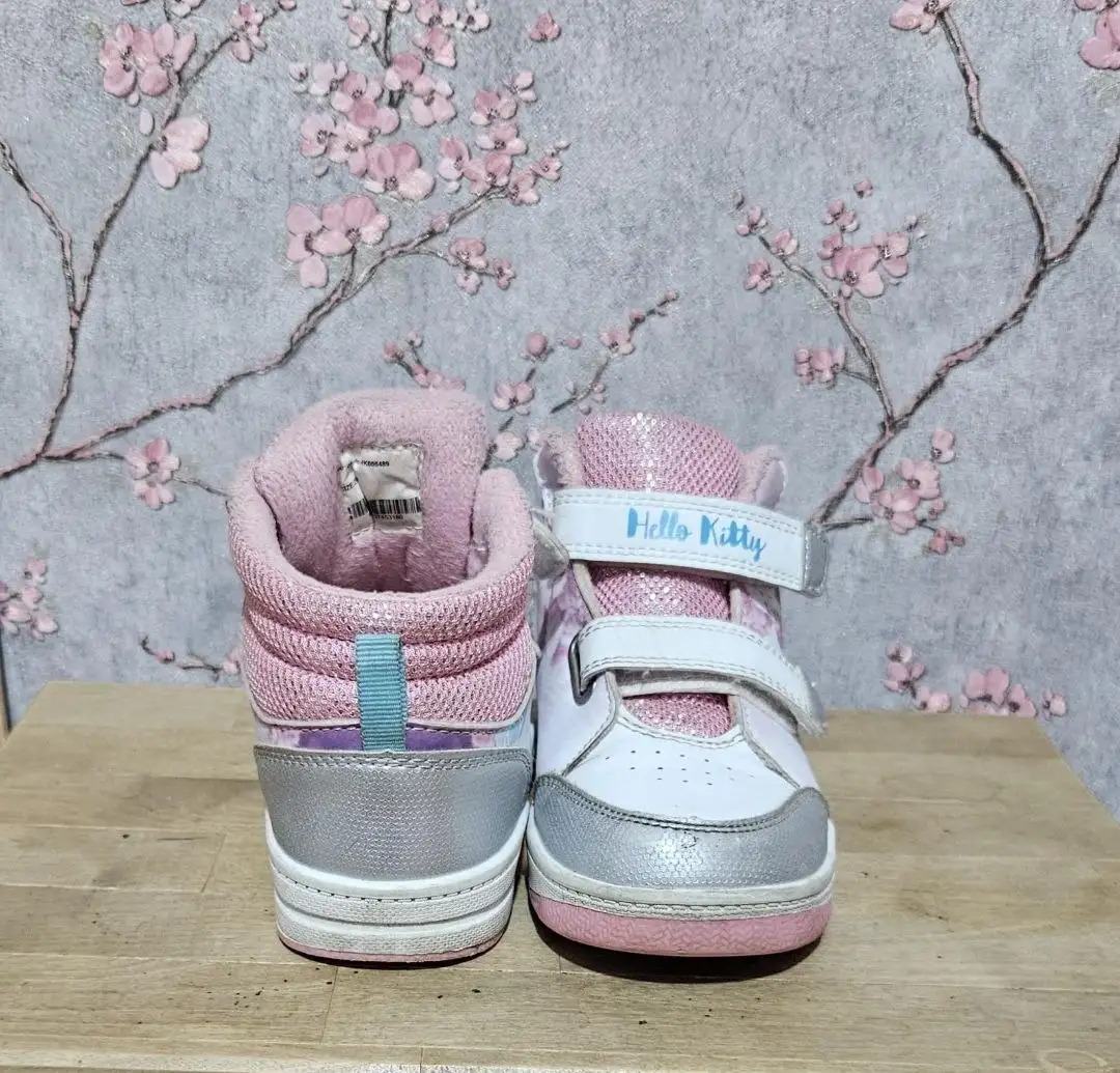 Продажа детских ботинок Hello Kitty размер 29 - Детская одежда (Одежда) в Люберцы