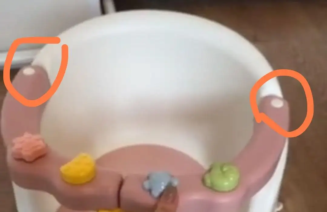 Детское крепление на стульчике с поврежденными ручками - Детская мебель/аксессуары (Товары для детей) в Некрасовка