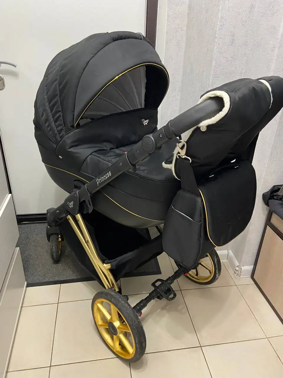 Продам детскую коляску Darex Princess 2 в 1 - Детские товары (Барахолка) в Некрасовка