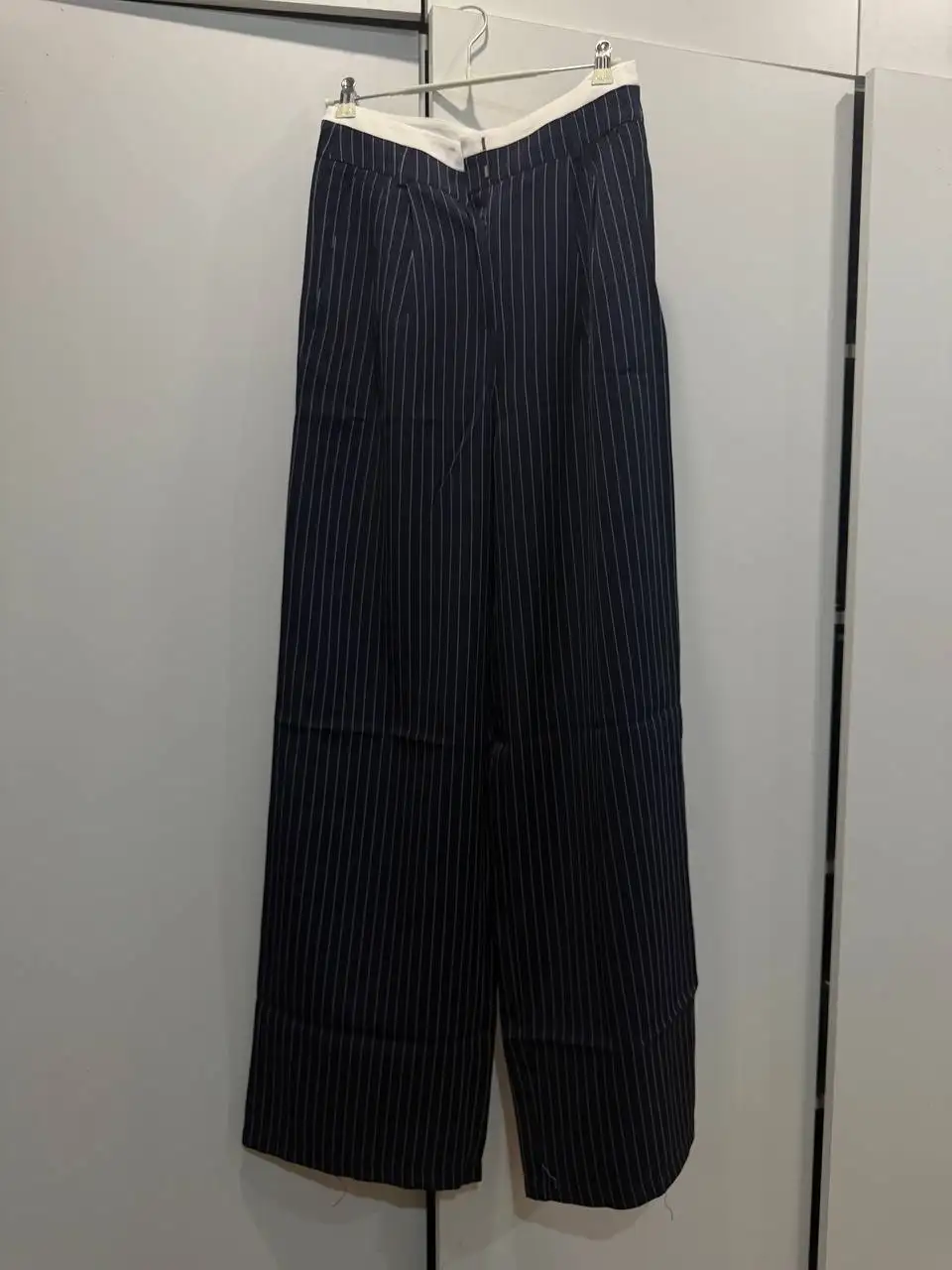 Брюки для школы размер 42 - Детская одежда (Барахолка) в Люберцы