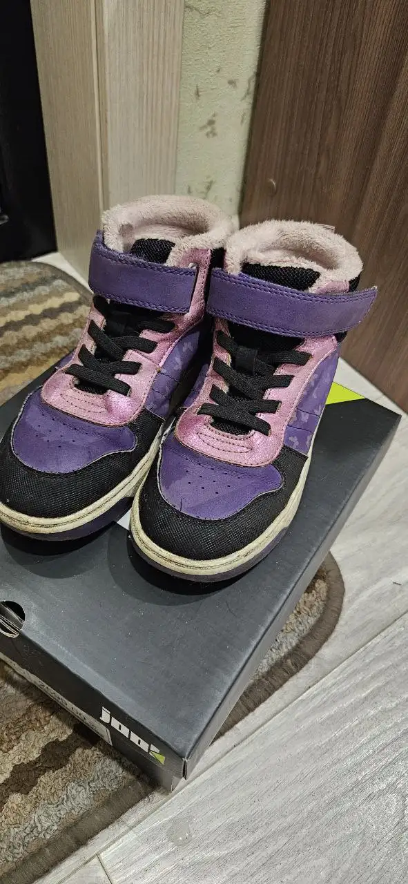 Демисезонная обувь для девочки 29 размер (19 см) - Детская одежда и обувь (Барахолка) в Некрасовка