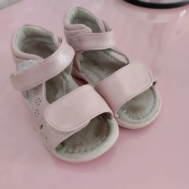 Отдам даром детские сандалики 20 размер baby go - Одежда и аксессуары для детей в Люберцы