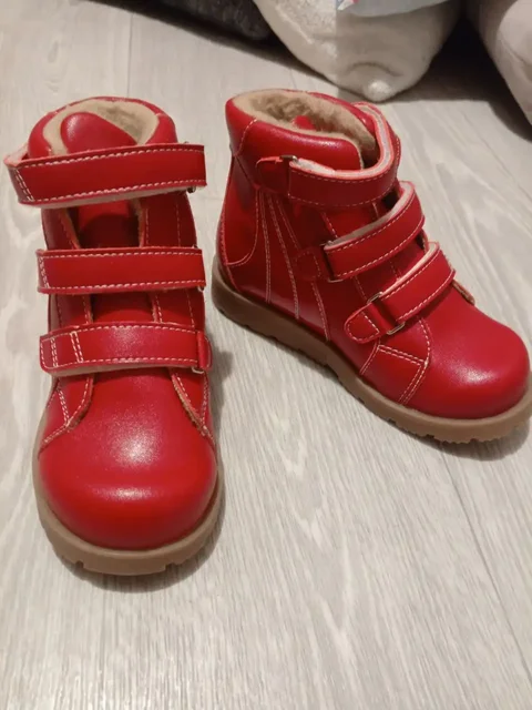 Зимние новые ботиночки 28 размера - Одежда и аксессуары для детей в Люберцы