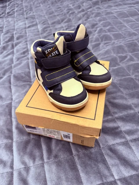 Демисезонные кеды в отличном состоянии - Мужская одежда в Люберцы