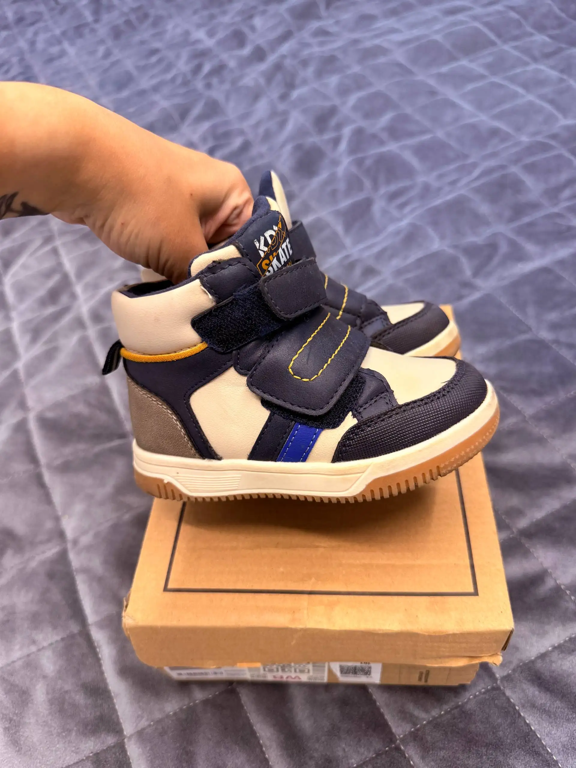 Демисезонные кеды в отличном состоянии - Обувь (Одежда) в Люберцы