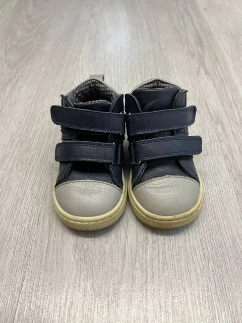 Демисезонные ботиночки 22 размер - Одежда детская в Люберцы