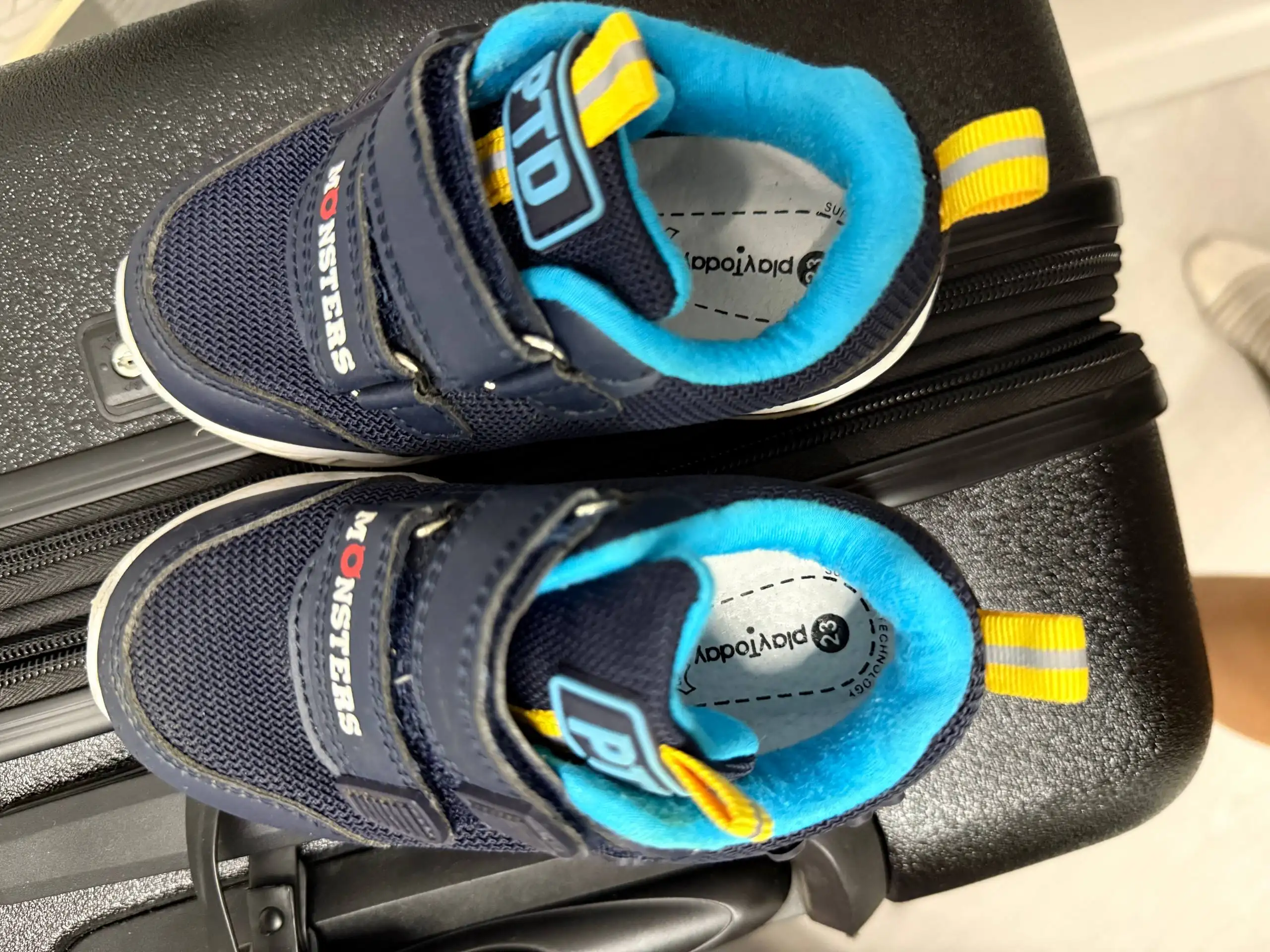 Детские кроссовки Playtoday - Детская одежда (Одежда) в Некрасовка