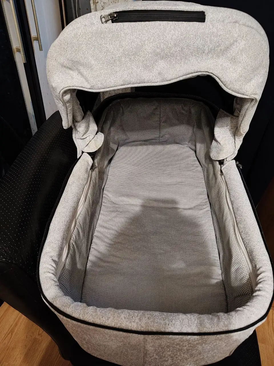 Коляска Riko с дефектами - Коляски (Товары для детей) в Люберцы