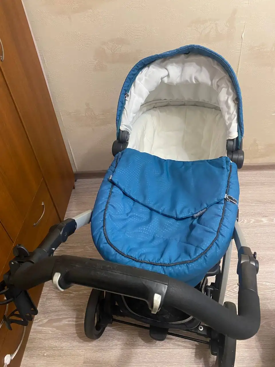 Коляска Peg Perego 3 в 1 с креплениями Isofix - Коляски (Товары для детей) в Некрасовка
